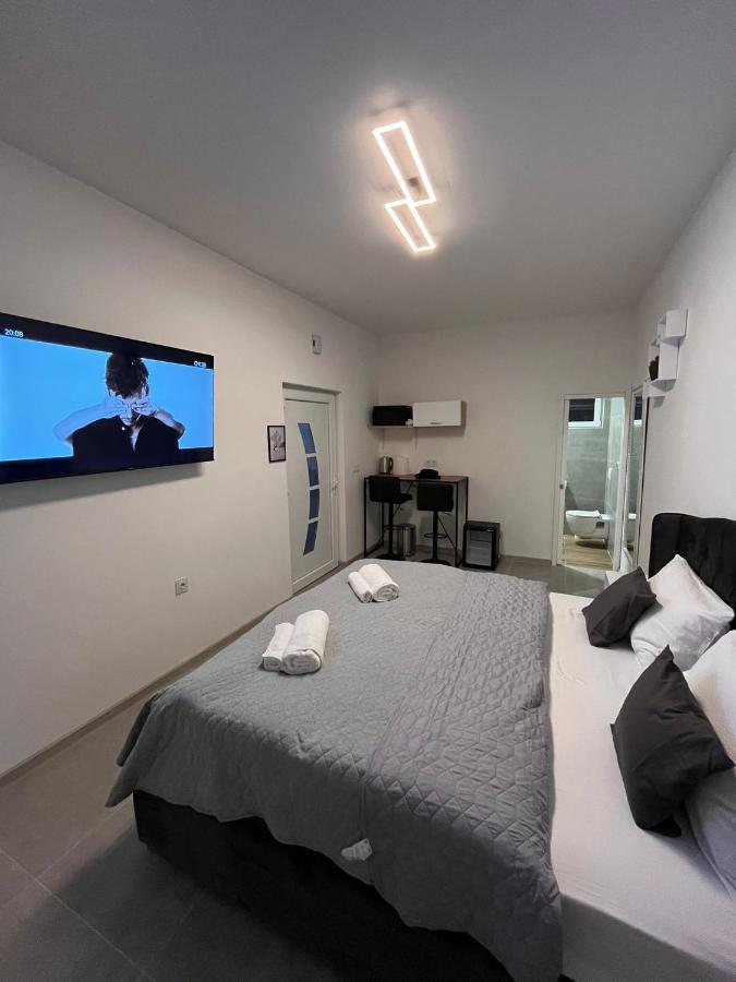 Venite Rooms Velika Bagian luar foto